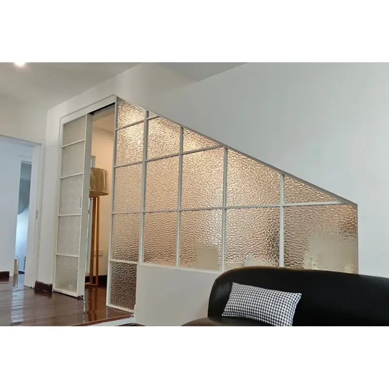 Düzensiz Formalı Şüşə